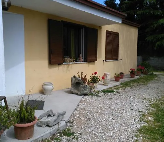 Κατάλυμα σε φάρμα Usurtala Orani