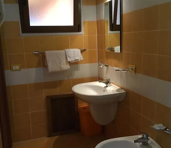 Κατάλυμα σε φάρμα Usurtala *