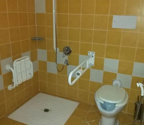 Κατάλυμα σε φάρμα Usurtala *